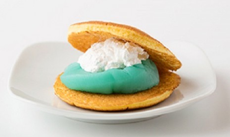 Dorayaki Isi Biru