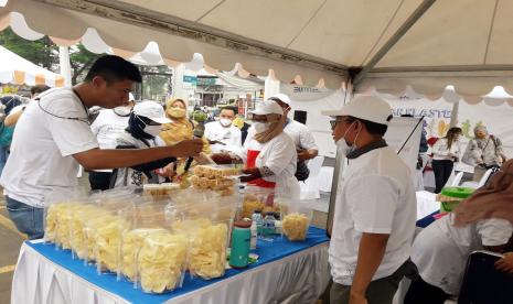 Dorong Pengembangan Ekonomi Masyarakat, BRI Cabang Pasar Minggu Gelar Bazar UMKM