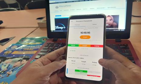 Dosen UBSI menciptakan teknologi pengganti  absensi menggunakan fingerprint, untuk mencegah .