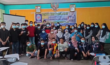 Dosen Universitas BSI (Bina Sarana Informatika) kampus Pontianak telah mengadakan kegiatan pengabdian masyarakat (PM) dengan memberikan pelatihan tentang Peningkatan Kemampuan dan Life Skill. Bertempat di Aula UPT Panti Sosial Anak Provinsi Kalimantan Barat, kegiatan ini diberikan kepada anak-anak dan remaja UPT Panti Sosial Anak, pada Sabtu (30/10) silam. 