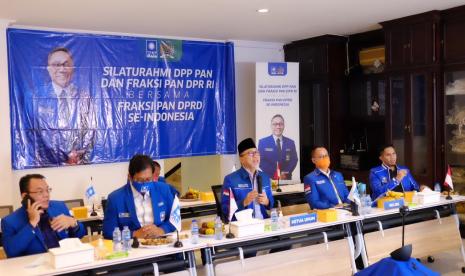 DPP dan Fraksi PAN DPR melakukan silaturahim bersama Fraksi PAN se-Indonesia.