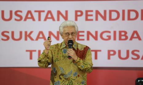 Dr. Darmansjah Djumala, MA pada acara Pembinaan Ideologi Pancasila bagi Paskibraka Tahun 2022 di Aula Sarbini, Taman Wiladatika, Cibubur, Depok.