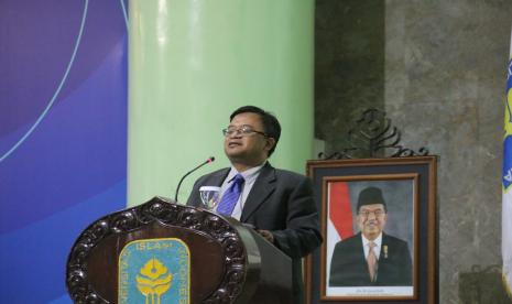 Dr Ir Revianto Budi Santoso M Arch