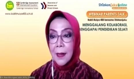 Dr  Rose Mini Agoes Salim mengatakan, anak harus diajarkan untuk membedakan sentuhan yang boleh dan tidak boleh dilakukan oleh orang lain kepada mereka.