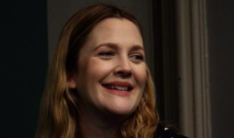 Drew Barrymore bersedia mengulangi perannya di 'Charlie's Angels'.