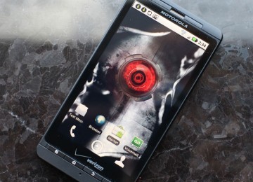 DROID X2