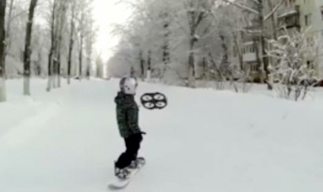 Droneboarding