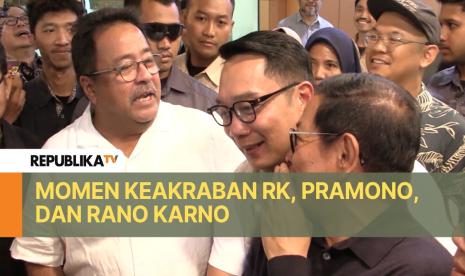 Dua Calon Gubernur Jakarta Ridwan Kamil dan Pramono Anung menunjukan sisi yang berbeda saat bertemu di lapangan. 