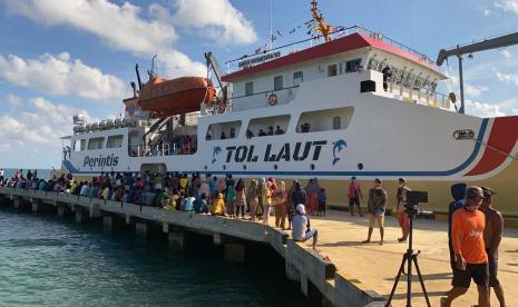 Dua Dermaga Pelabuhan yakni Dermaga Marabatuan dan Dermaga Matasiri Kotabaru, Kalimantan Selatan yang dibangun oleh Kementerian Perhubungan cq Direktorat Jenderal Perhubungan Laut siap dioperasikan dan segera dapat melayani masyarakat. 