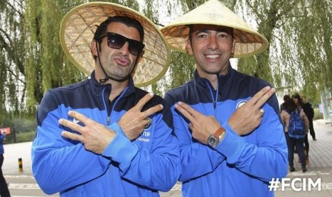 Dua penggawa Inter Forever, Luis Figo dan Youri Djorkaeff.