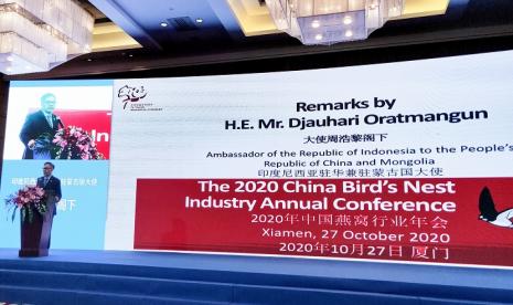 Dubes RI untuk China merangkap Mongolia Djauhari Oratmangun saat menghadiri rangkaian kegiatan the 2020 China Bird’s Nest Industry Annual Conference pada 27 sampai 30 Oktober 2020 di Xiamen, Provinsi Fujian, China.