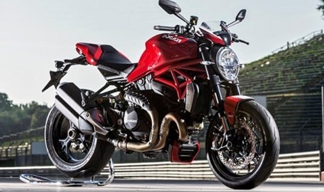 Ducati Monster 1200 R