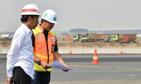 Dukung komitmen pemerintah, PT Angkasa Pura II siapkan pengembangan bandara untuk perluasan konektivitas dan kelancaran arus logistik.