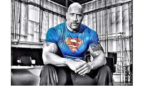 Dwayne Johnson isyaratkan bertarung dengan Superman di 