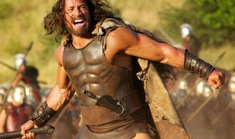 Dwayne Johnson sebagai Hercules.