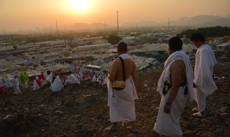  E-hajj adalah sistem penyelenggaraan haji berbasis elektronik.