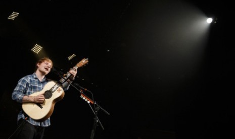 Ed Sheeran saat tampil di Montreux Jazz Festival, 