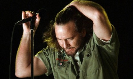 eddie vedder vokalis pearl jam