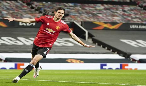 Striker Manchester United Edinson Cavani.