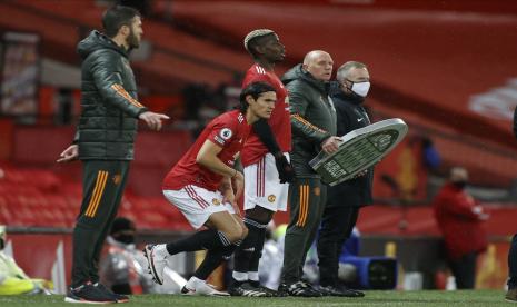 Edinson Cavani (kedua dari kiri) dan Paul Pogba (kedua dari kanan)