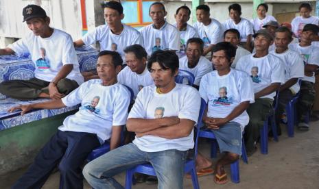 Edukasi cara menangkap ikan ramah lingkungan di Desa Sungai Dua, Kecamatan Rambutan, Kabupaten Banyuasin, Sumsel. 