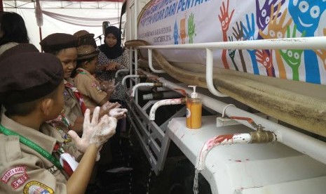 Edukasi cuci tangan pakai sabun yang diprakarsai Palyja