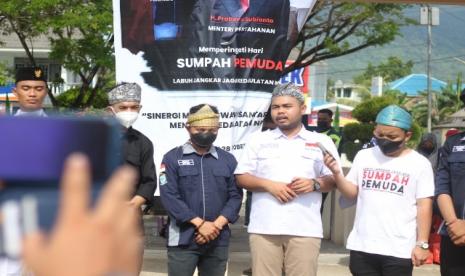 Koordinator Pusat BEM Nusantara, Eko Pratama, menilai pembelian fregat Arrowhead 140 tepat. 