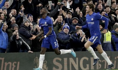 Ekspresi Antonio Ruediger (kiri) usai mencetak gol untuk Chelsea.