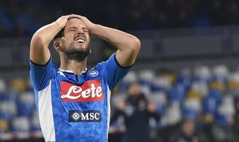 Ekspresi gelandang Napoli, Dries Mertens pada laga Serie A lawan Napoli, Ahad (10/11) dini hari WIB.