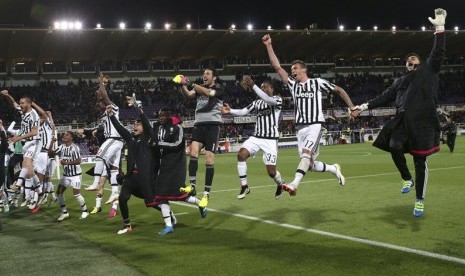 Ekspresi kegembiran skuat Juventus usai taklukkan Fiorentina 2-1.