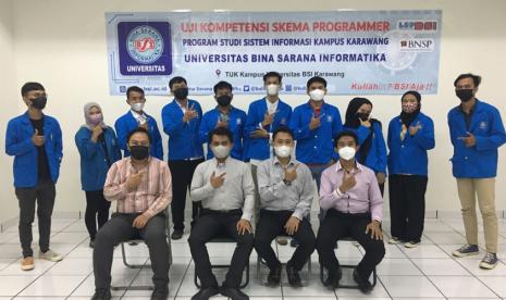 Melalui Tempat Uji Kompetensi (TUK) Mandiri, Universitas BSI (Bina Sarana Informatika) kampus Karawang menyelenggarakan uji kompetensi skema Programmer, Selasa (25/1/2022).