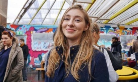 Eliza Weder, mahasiswi dari Universitas Queensland, sedianya terbang ke Praha pada pagi hari ketika ledakan di Bandara Brussels terjadi.