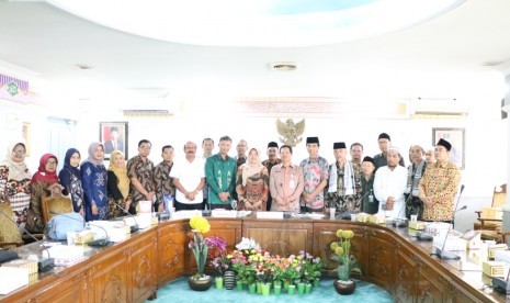 Pemerintah Kabupaten Lima Puluh Kota, Provinsi Sumatera Barat (Sumbar) melakukan studi banding ke Pemkab Serang. 