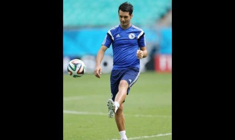 Emir Spahic 