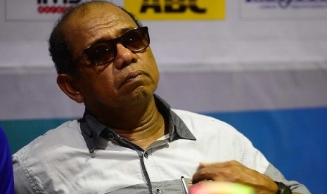 Pelatih Bhayangkara FC, Emral Abus.