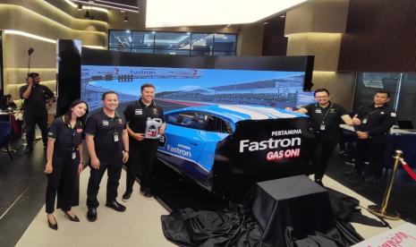 Enduro X Fastron Lounge menyediakan simulator  Lamborghini Super Trofeo, yang merupakan simulator Lamborghini pertama di Asia Tenggara, dengan trek Sirkuit Internasional Pertamina Mandalika.