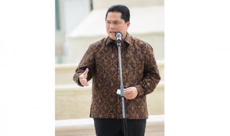 Erick Thohir. Menteri BUMN Erick Thohir akan tingkatkan teknologi sepakbola dan kesejahteraan wasit