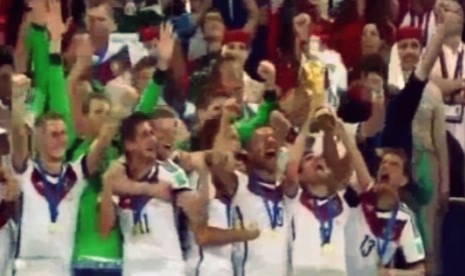 erman akhirnya berhasil keluar sebagai juara piala dunia 2014. Bermain di Stadion Maracana, Senin (14/7)