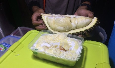 Es durian di Tasikmalaya.