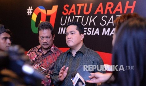 National Campaign Team (TKN) Chairman of Joko Widodo (Jokowi)-Ma’ruf Amin, Erick Thohir (center).