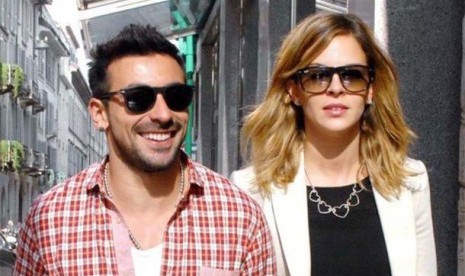 Ezequiel Lavezzi dan Yanina Screpante