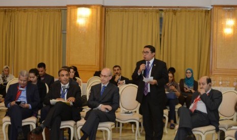 Fadli Zon berbicara dalam acara The Middle East and North Africa-The Organization for Economic Co-operation and Developmen (MENA-OECD) Governance Forum di Tunis, Tunisia, Sen.in (3/10)