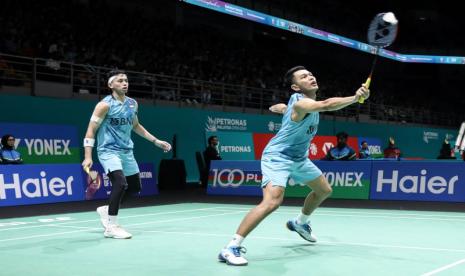 Fajar Alfian/Muhammad Rian Ardianto beraksi di Malaysia Open.