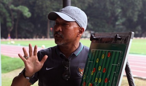 Fakhri Husaini