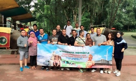 Famtrip Wisatawan Timur Tengah dengan mengunjungi kawasan Taman Safari, Puncak, Jawa-Barat Senin (23/5).