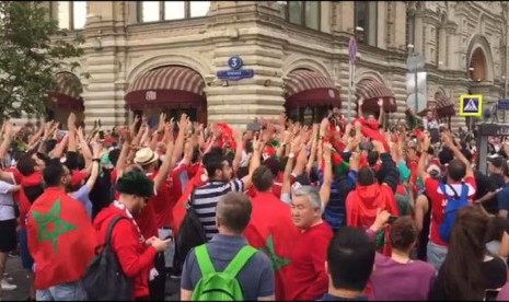 Fan Maroko berkumpul di Red Square mendukung negaranya tampil di Piala Dunia 2018