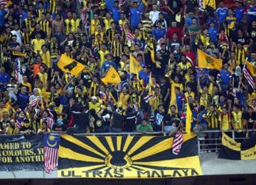 Fans Malaysia.