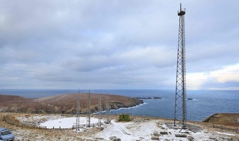 Fasilitas radar Inggris di Kepulauan Shetland Skotlandia.