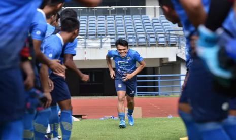 Ferdinand Sinaga saat berlatih dengan skuad Persib dalam persiapan menuju Piala Menpora.