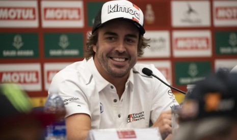 Fernando Alonso menikmati membalap di Reli Dakar 2020.